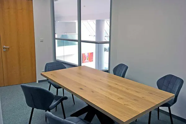 Sala konferencyjna Opti Office